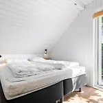 Casa de Férias 2 Bedroom Stunning In *
