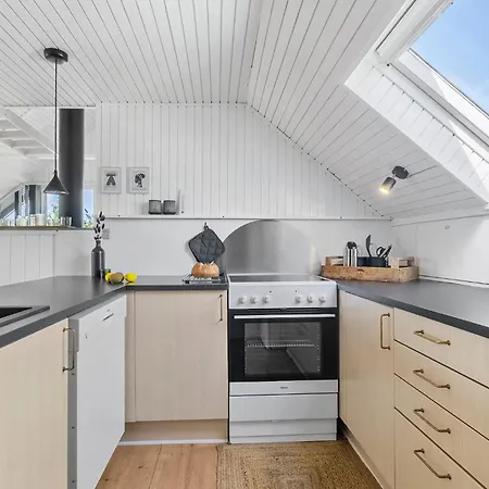 2 Bedroom Stunning In Skjern